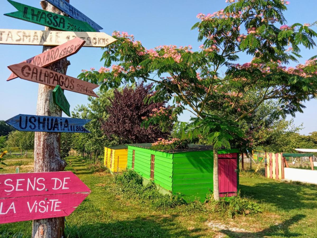 Bed and Breakfast La Petite Ferme De Pouillon - Parc Animalier - Aire De Loisirs Esterno foto